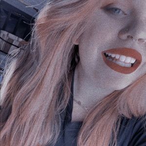 Meet your Posher, Haley